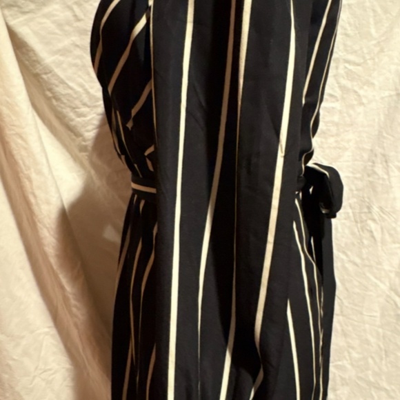 Essue black and cream striped dress, M - Picture 5 of 14